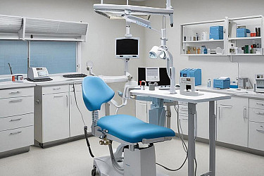 kak-podgotovit-stomatologicheskuyu-kliniku-k-servisu-rentgena-kompressora-i-avtoklava-predvaritelnaya-diagnostika-i-planirovanie-01.jpg